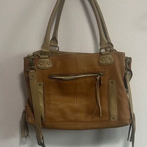 Two-Tone Tan Shoulder Tote Bag with Front Zip Pocket
